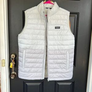 Men’s Simply Southern Vest NWT size L